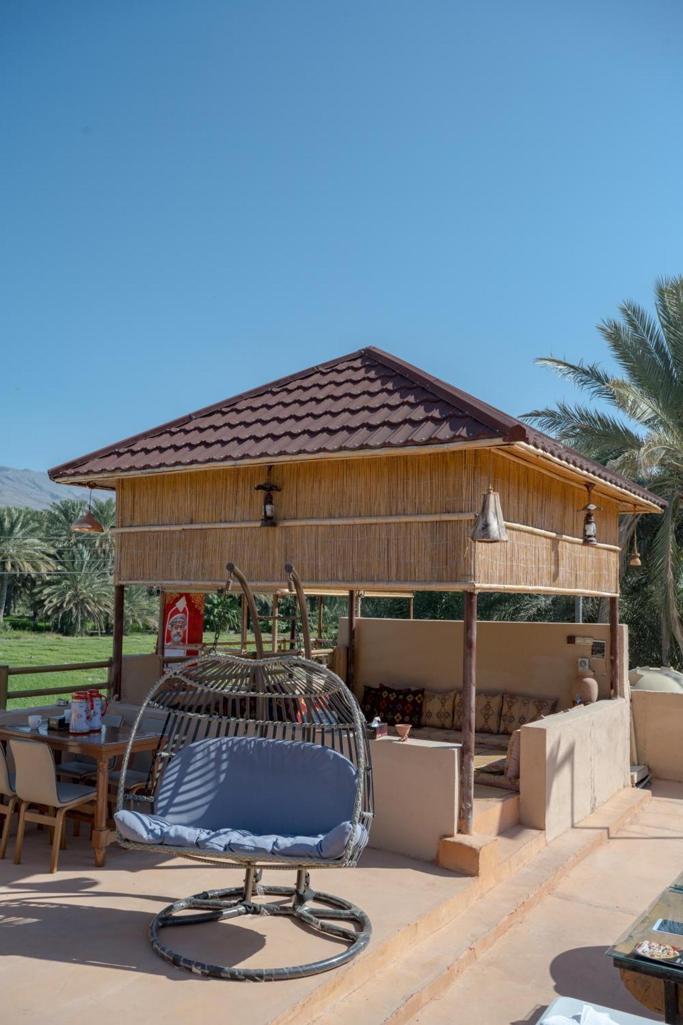 بيت نُزل السلام Bait Salam Inn Эль-Хамра Екстер'єр фото