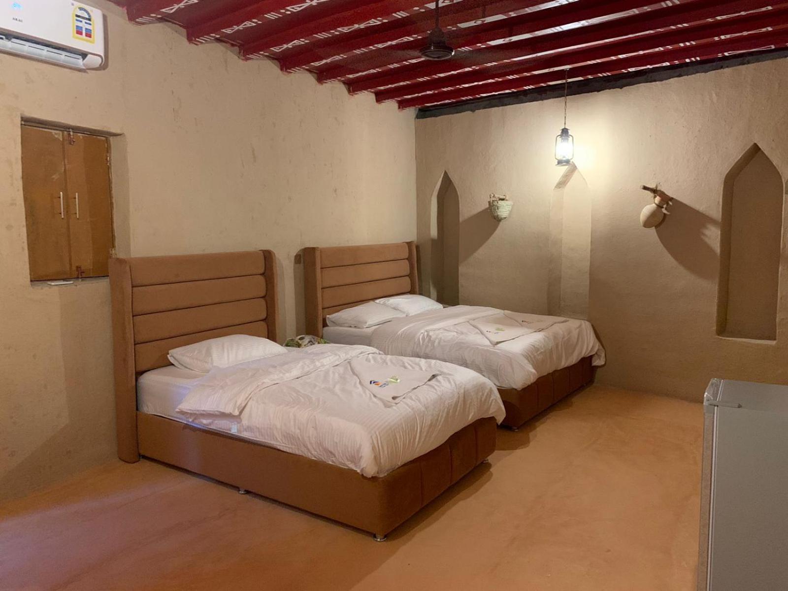 بيت نُزل السلام Bait Salam Inn Эль-Хамра Екстер'єр фото