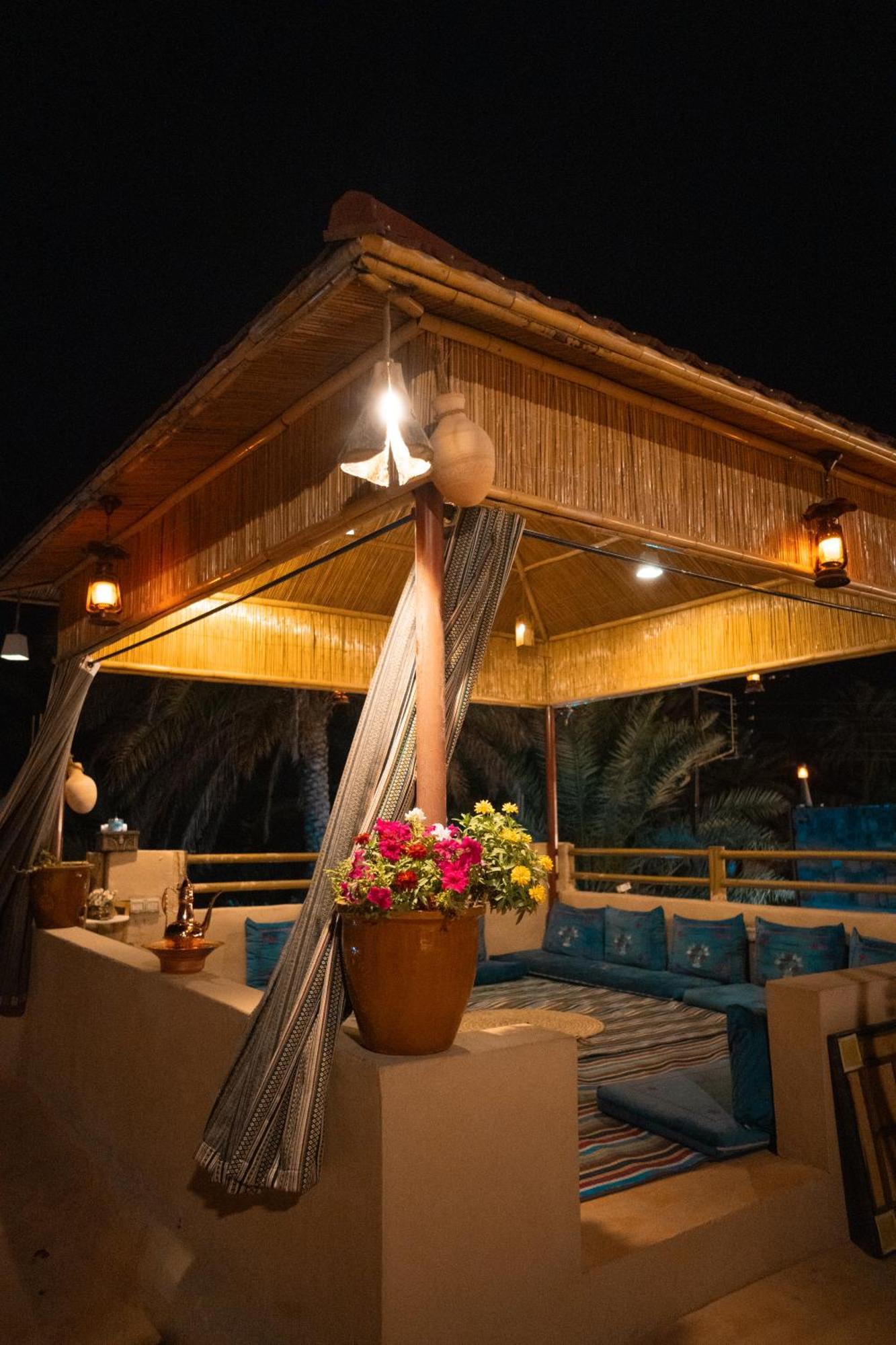 بيت نُزل السلام Bait Salam Inn Эль-Хамра Екстер'єр фото